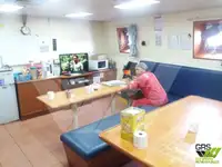 سفينة إنزال، ناقلة للبيع