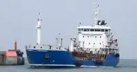 Oil/Chemical tanker للبيع