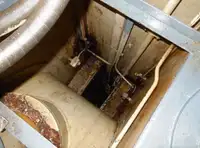 قوارب العمل للبيع