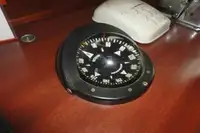قارب طيار للبيع
