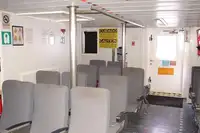 سفينة بحثية للبيع
