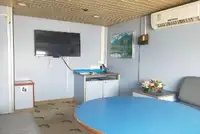 سفينة سياحية للبيع