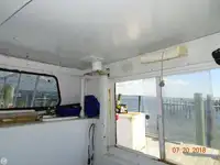 قاطعة للبيع