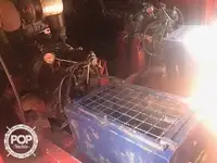 سفينة إمداد للبيع