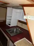قارب طاقم للبيع