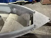 قوارب العمل للبيع