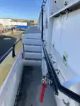 قارب طيار للبيع
