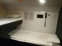 قارب طاقم للبيع