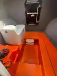 قارب مطاطي صلب للبيع