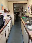 قوارب العمل للبيع