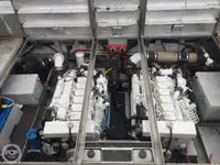 قارب طاقم للبيع
