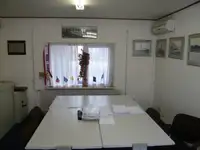 بارجة للبيع