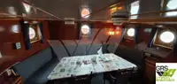 قوارب العمل للبيع