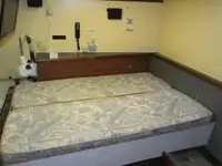 زورق دورية للبيع