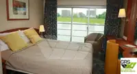 سفينة سياحية للبيع