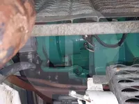 سفينة لنقل الأسماك الحية للبيع