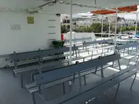 سفينة عبّارة للبيع