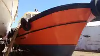 زورق السحب للبيع