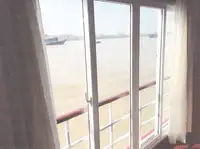 سفينة سياحية للبيع