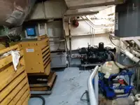 زورق السحب للبيع