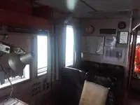 قوارب العمل للبيع