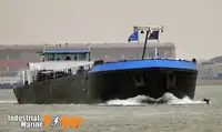 Oil/Chemical tanker للبيع