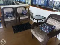 سفينة سياحية للبيع