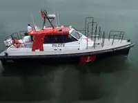 قارب طيار للبيع