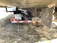 قوارب العمل للبيع