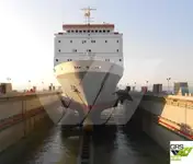 سفينة نقل بضائع بالمركبات (Ro-Ro) للبيع