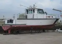 زورق دورية للبيع