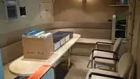زورق دورية للبيع