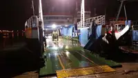 سفينة نقل بضائع بالمركبات (Ro-Ro) للبيع