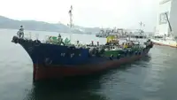 Oil/Chemical tanker للبيع