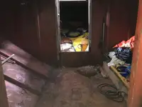 قوارب العمل للبيع