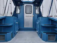 سفينة شحن للبيع
