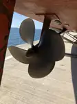 قارب طيار للبيع