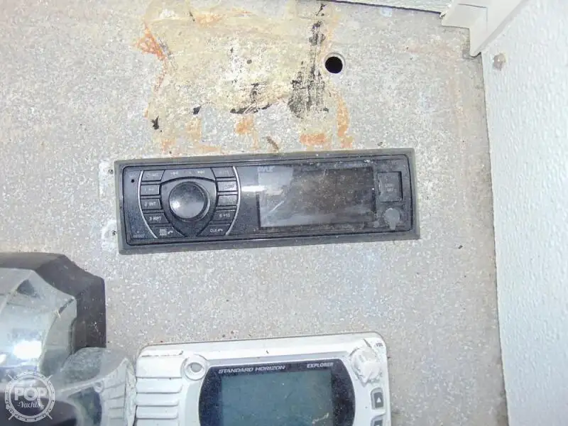 زورق دورية للبيع