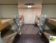 سفينة نقل بضائع بالمركبات (Ro-Ro) للبيع