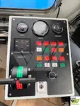 قوارب العمل للبيع