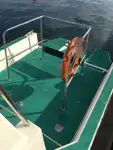 قارب طيار للبيع
