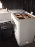 قارب طاقم للبيع