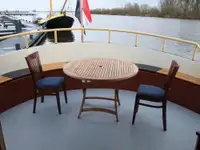 بارجة للبيع