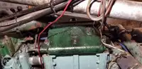 قارب مزدوج الهيكل للبيع