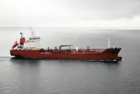 Oil/Chemical tanker للبيع