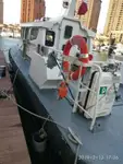 قارب طاقم للبيع