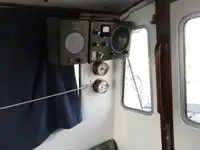 قارب طيار للبيع