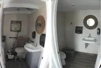 سفينة سياحية للبيع