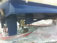 قارب طاقم للبيع