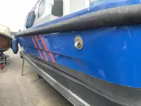 زورق دورية للبيع